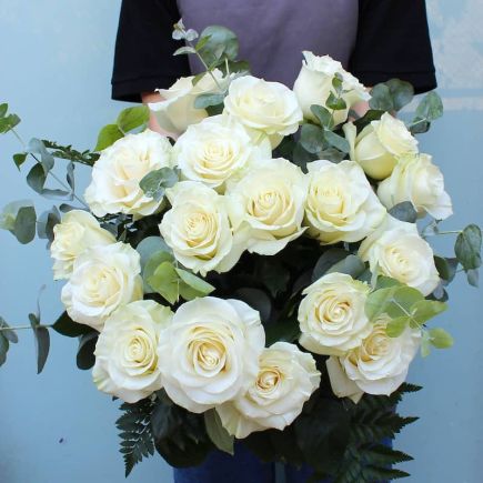 Ramo de rosas blancas